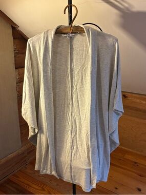 Cupcakes and Cashmere Light Gray Open-Front Women's Sweater Cardigan, EUC, S